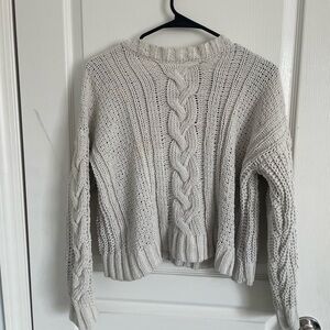 Aeropostale White knit sweater